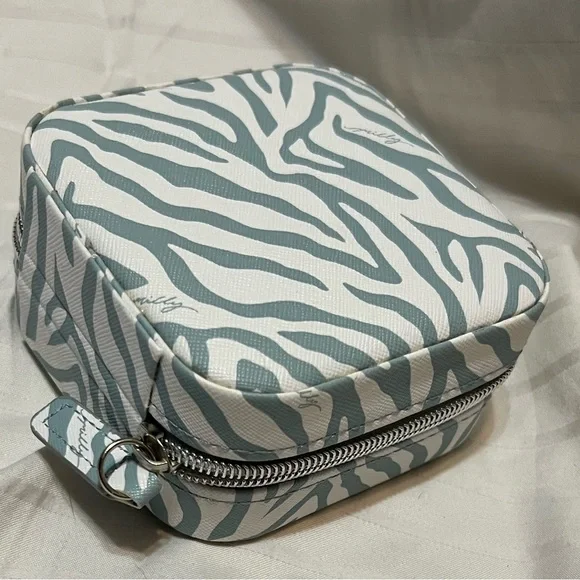 White and Gray Jewelry Box - Picture 2 of 5